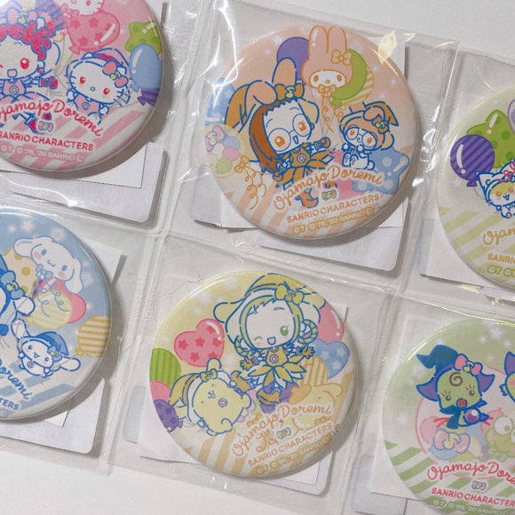 Doremi X Sanrio Pin Badges Set of 6 - Picture 2 of 3